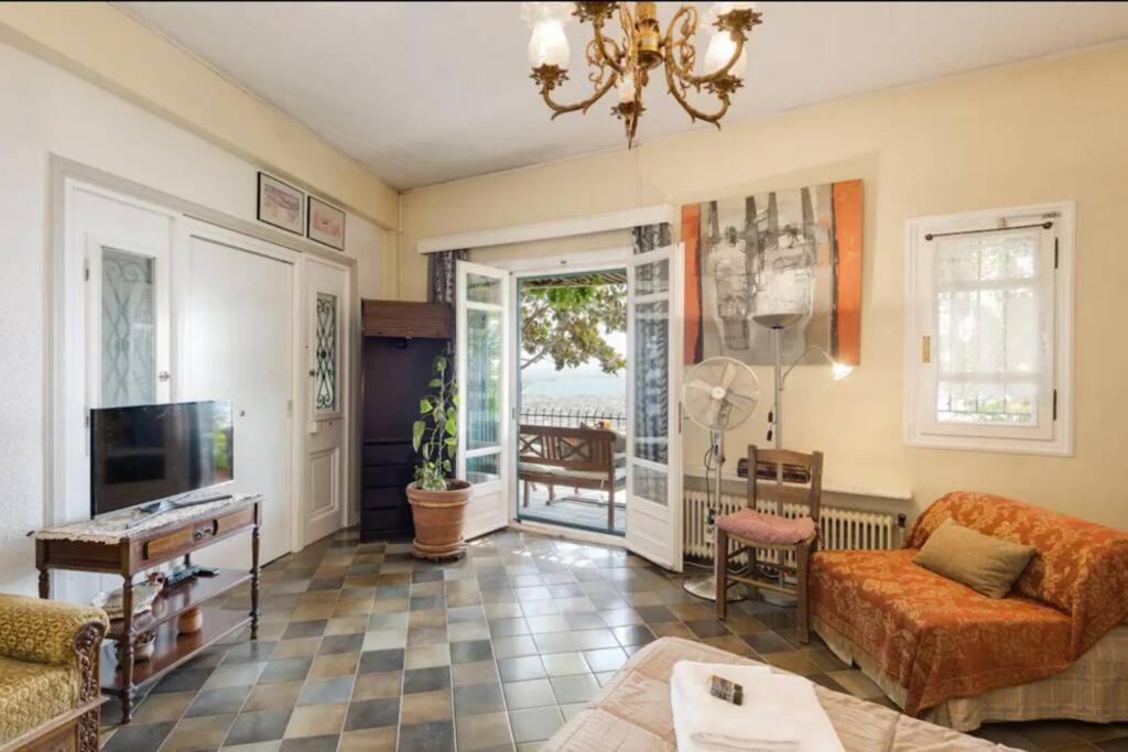 Ano Poli Stay With Private Terrace And View Salonicco Esterno foto