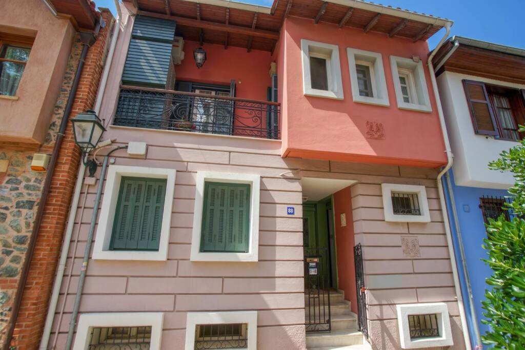 Ano Poli Stay With Private Terrace And View Salonicco Esterno foto